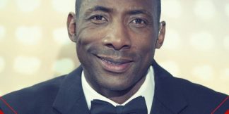 Johnny Nelson ने सरप्राइज च्वाइस के साथ चुना प्रमोटर ऑफ द ईयर  