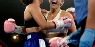 IBF बैंटमवेट बचाव कर Ebanie Bridges ने Shannon O'Connell को हराया  