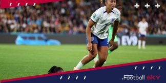 लॉरेन जेम्स के उपर किया गया दुर्व्यवहार  