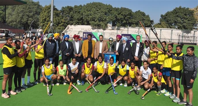 Hockey World Cup Trophy का अमृतसर शहर में जोरदार स्वागत हुआ  