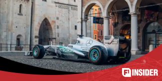 Lewis Hamilton की Mercedes W04 18.8 मिलियन डॉलर में बिकी  