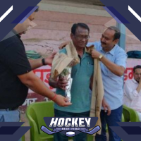 इटारसी पहुंच अशोक ध्यानचंद ने बढ़ाया खिलाड़ियों का जोश  