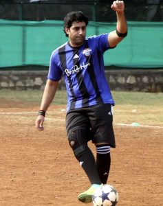 Bollywood actors and their favourite sport  