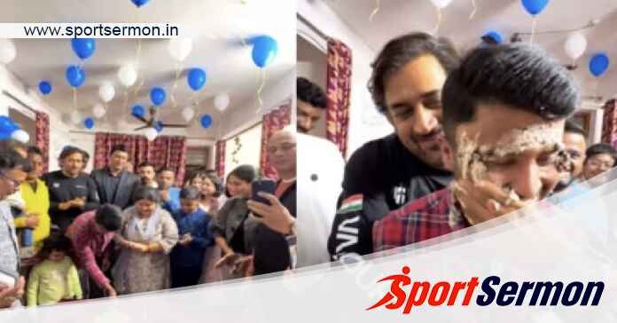 Legend MS Dhoni attends a fan's birthday party at his home!  
