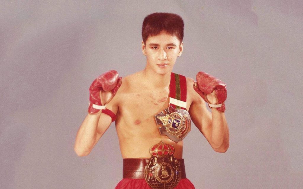 Top 7 South Paws in Muay Thai History  