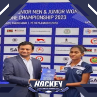 माता-पिता मजदूर पर बेटी ने किया नाम ऊंचा, एडलिन बनी खूंटी की शान  