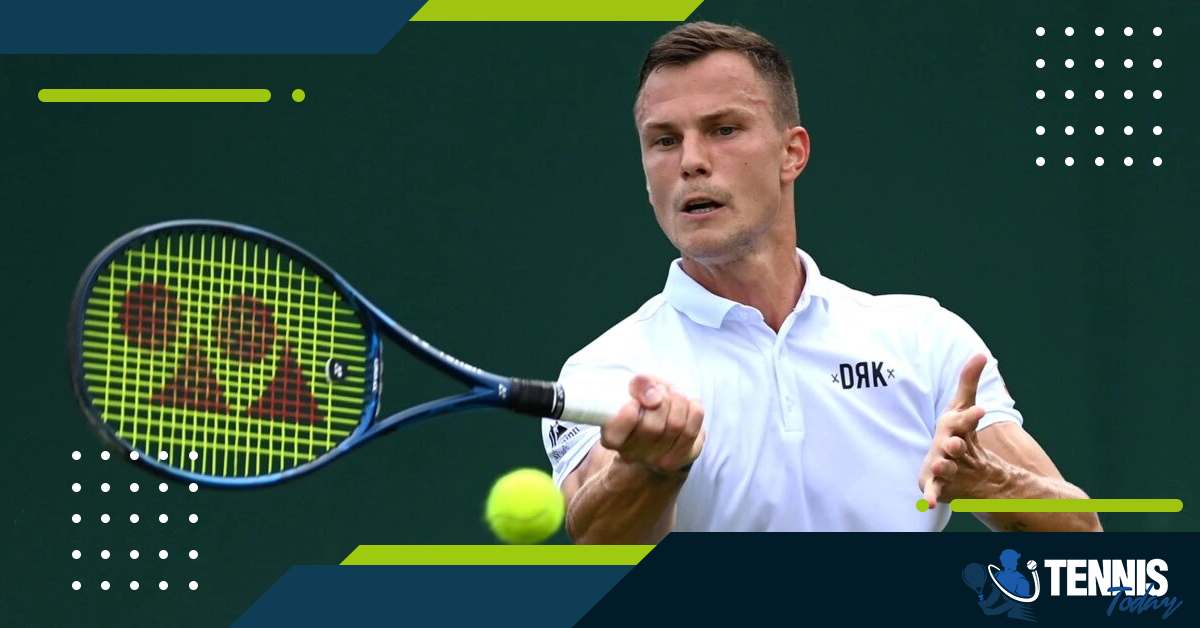 Indian Wells Masters 2023: इंडियन वेल्स में मैच के दौरान चौंकी Martin Fucsovics की गर्लफ्रेंड  