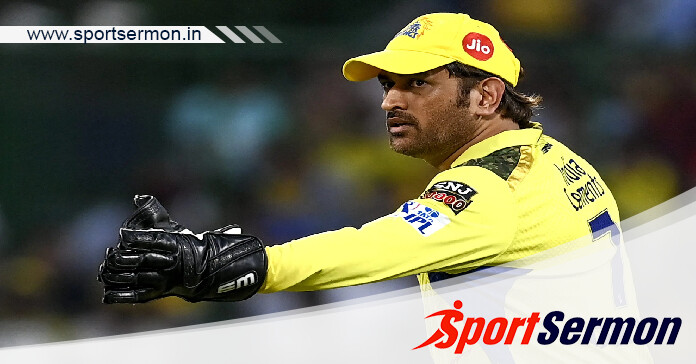 MS Dhoni Skills On Tennis Court Surprises The Internet  