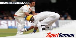 When Yuvraj Singh Touched Sachin's Feet  