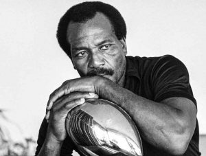 Top 10 legendary important NFL Players in history!  