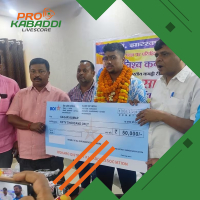 बोकारो के खिलाड़ी सागर कुमार का भव्य स्वागत, कबड्डी संघ ने दिए पचास हजार  