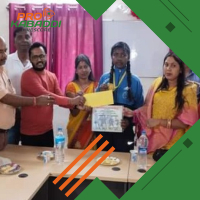 कबड्डी खिलाड़ी नेहा कुमारी का किया सम्मान, राष्ट्रीय पुरुस्कार से हुई सम्मानित   कबड्डी खिलाड़ी नेहा कुमारी का किया सम्मान, राष्ट्रीय पुरुस्कार से हुई सम्मानित