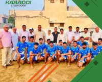 कबड्डी कोच अशन कुमार एकेडमी में मिले युवा खिलाड़ियों से  