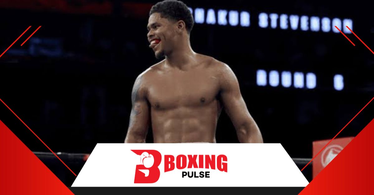 स्टीवेंसन बने तीन वेट चैंपियन  