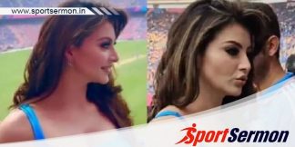 Urvashi Rautela lost her 24k Gold phone at IND vs Pak match  