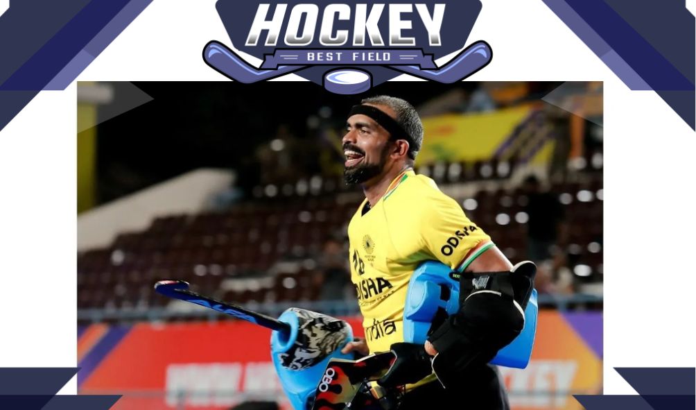 भारतीय पुरुष हॉकी टीम ने महिला टीम का रांची में समर्थन किया  