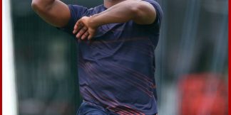 Bowling record: वनडे डेब्यू मैच में सर्वाधिक विकेट  