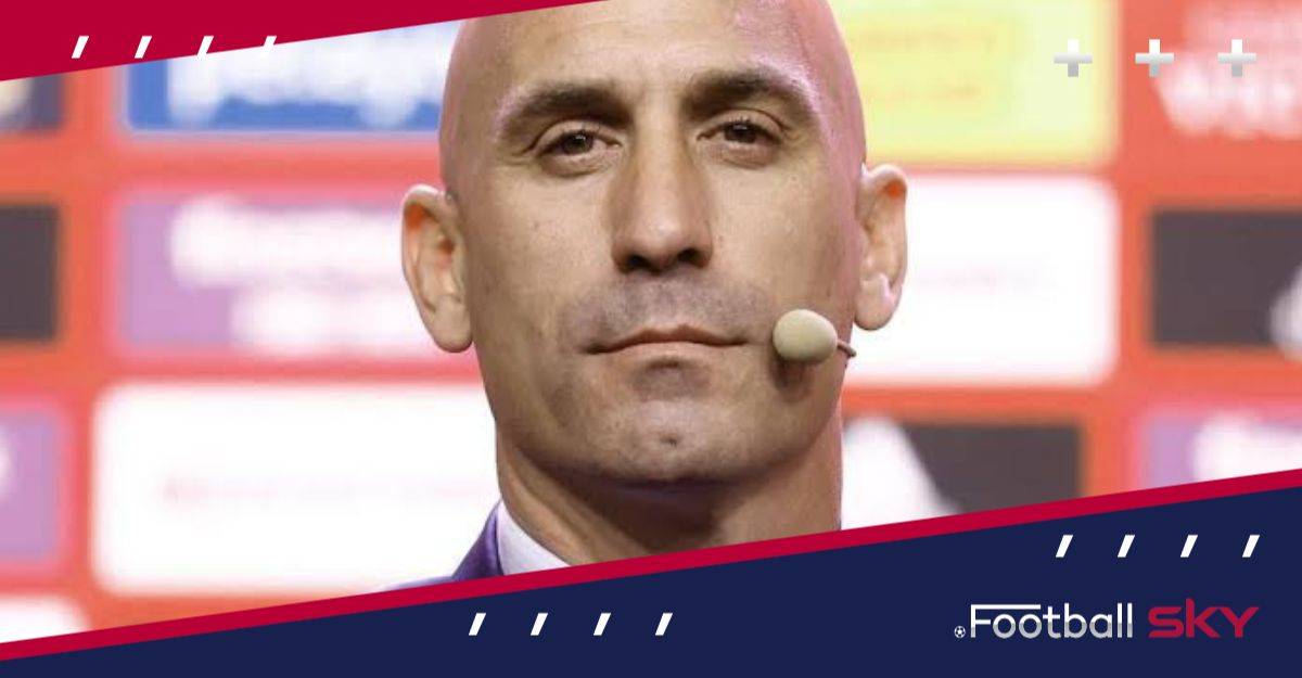 स्पेन के वकील ने लुइस रुबियल्स के उपर किया केस फाइल  