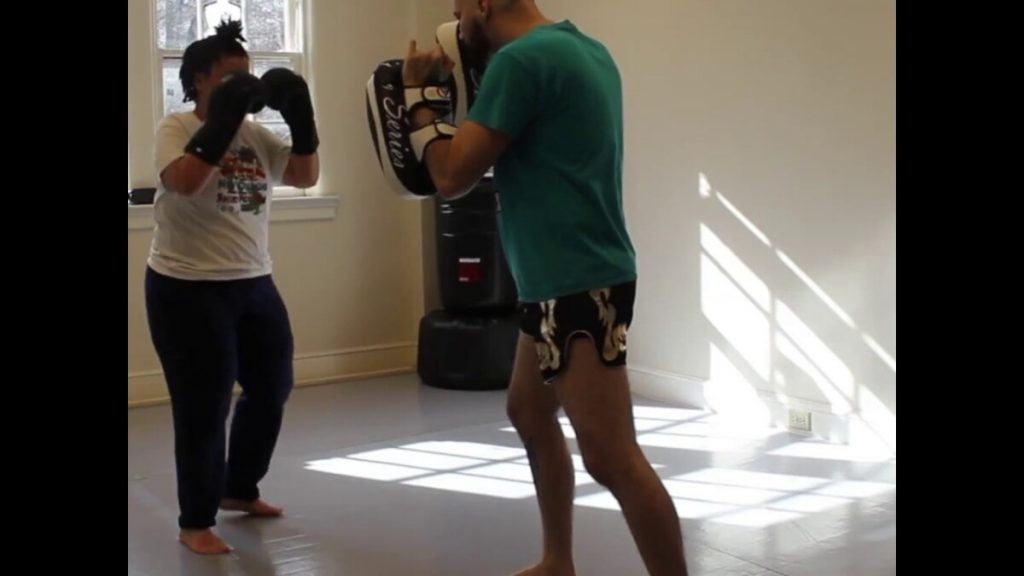 Learn These 12 Foundational Muay Thai Combinations  