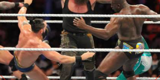 कों जीत सकते है इस साल के रॉयल रंबल का मुकाबला  