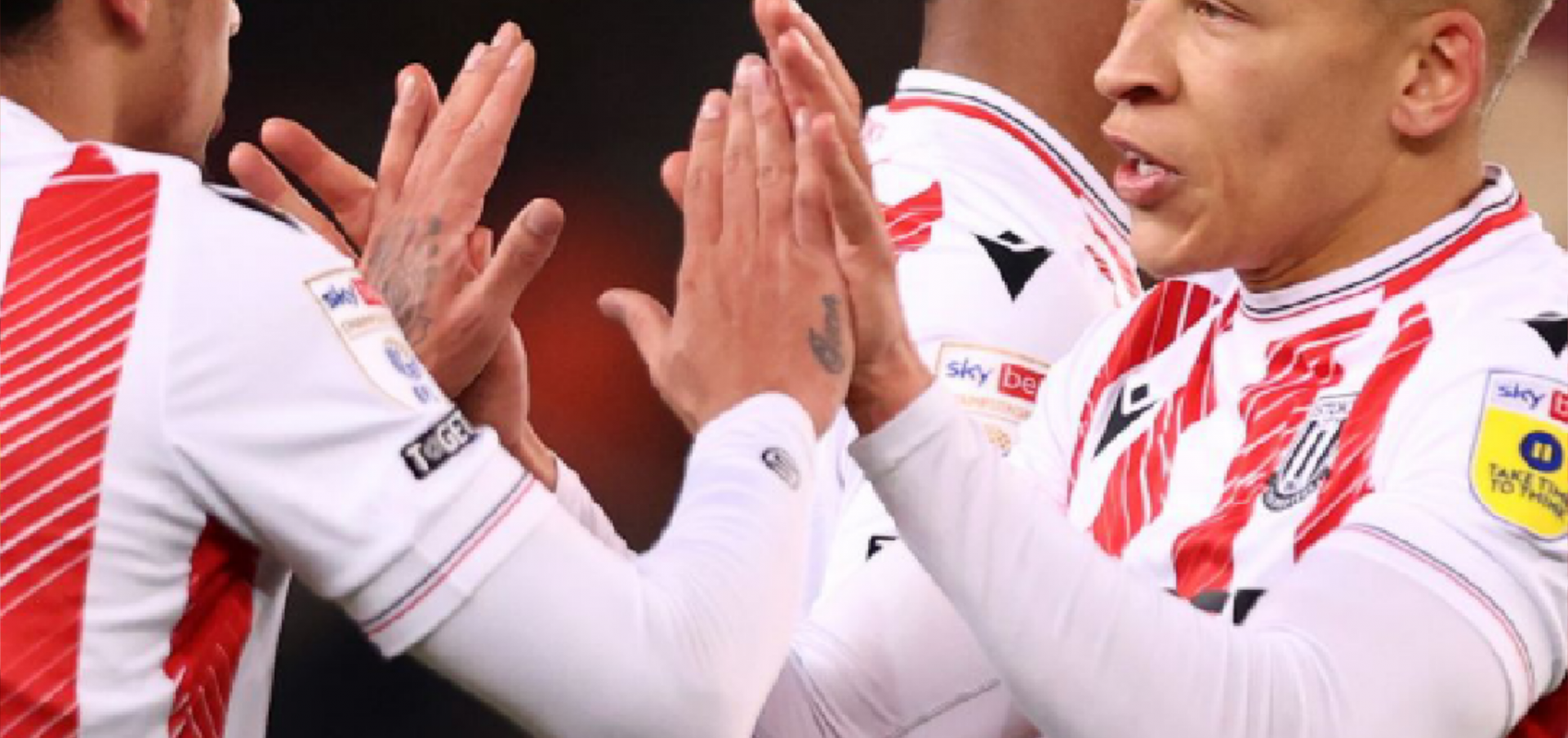 आखरी के कुछ मिंटो मे stoke City की हालत खतरे मे  