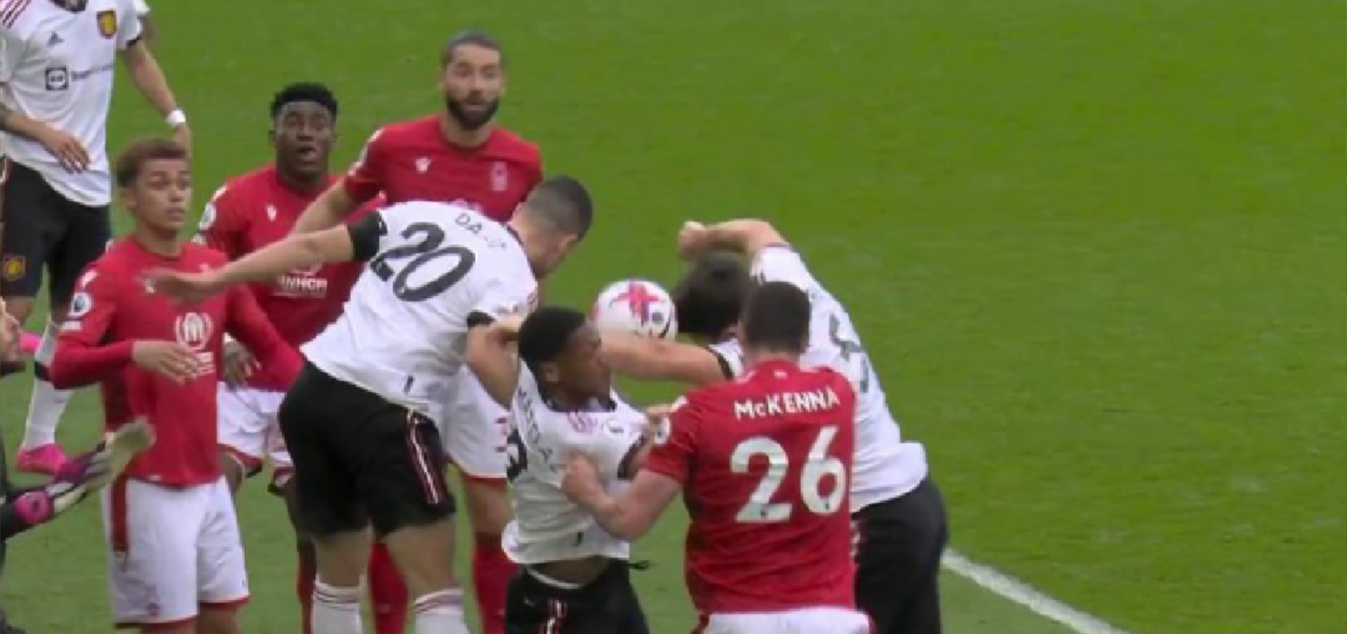 Manchester United पहुँचा प्रीमियर लीग के तीसरे पायदान पर  