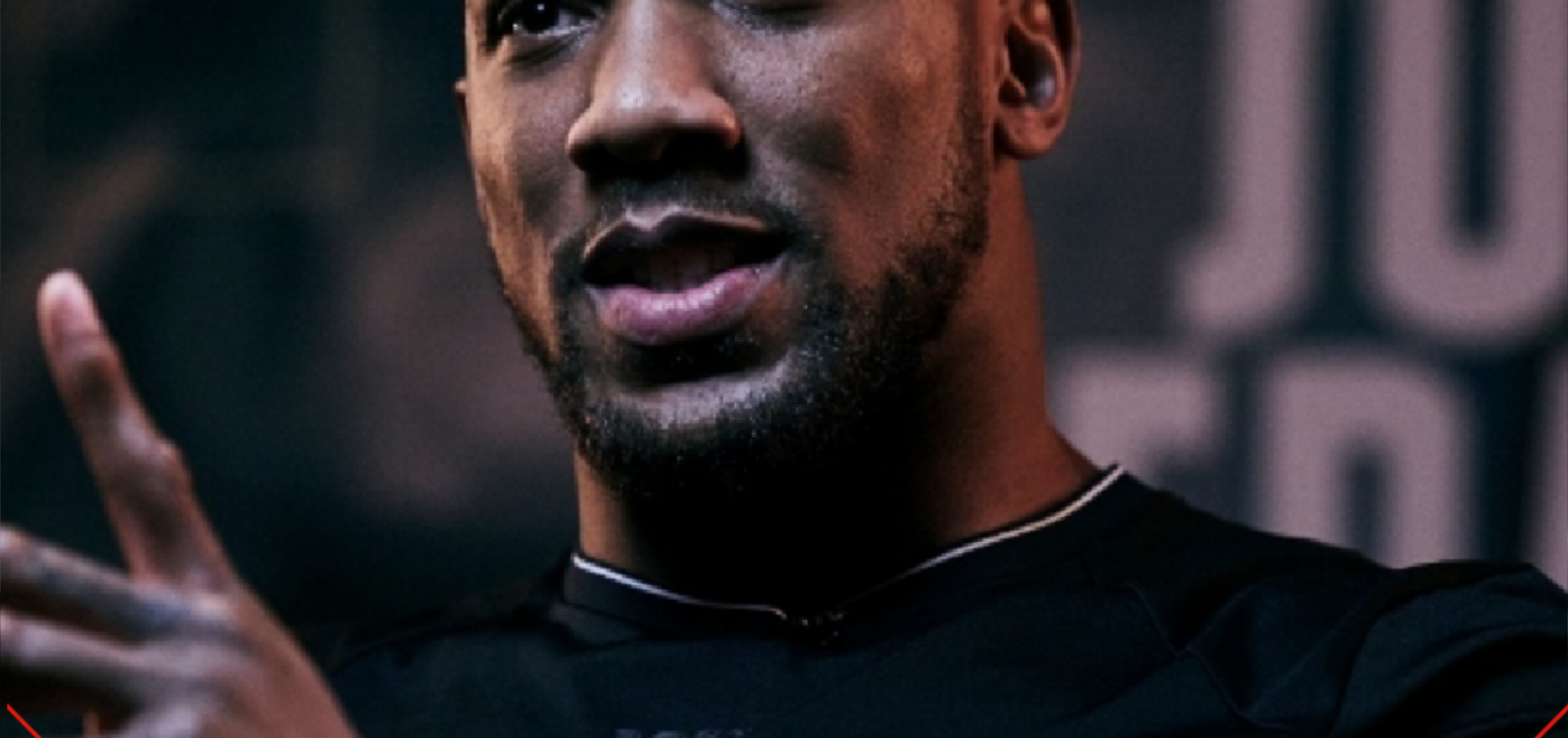 Barry Hearn का मानना जोशुआ दिसंबर से पहले वापस आ सकते है  