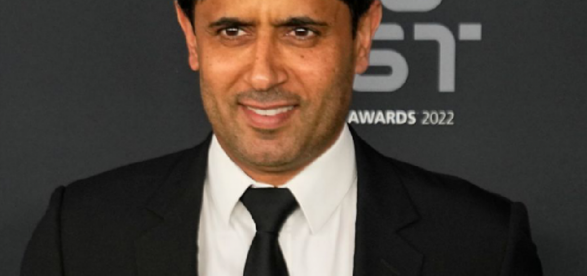 Glazers ने पीएसजी के मालिक नासिर अल-ख़ुलाफ़ी से सहायता माँग  