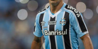 फुटबॉल के कुछ ऐसे मुकाबले जहाँ खिलाडियों ने चीटिंग की  