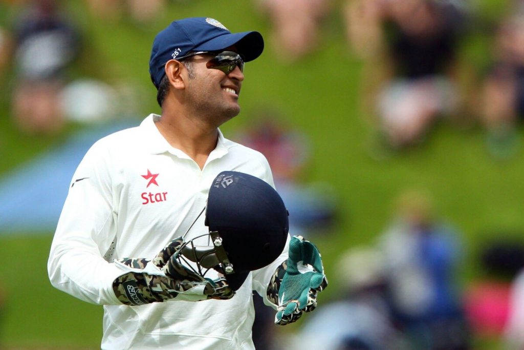 MS Dhoni vs Ricky Ponting: Captaincy Comparison of Greats  