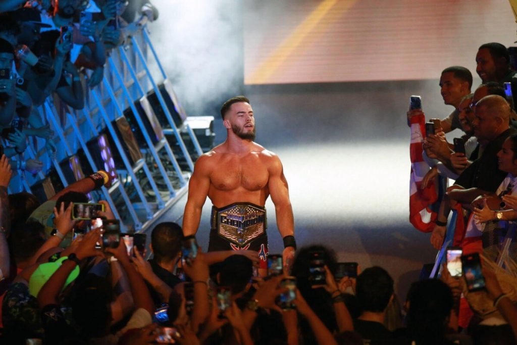 WWE Fans are unhappy by this Current Champion's title reign  