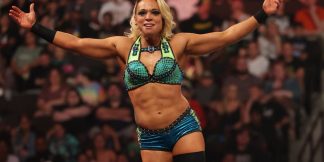 Zoey Stark breaks her heel gimmick to praise this WWE Diva  