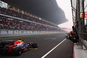 भारत में भी होती थी Formula 1 Racing, यहां है दुनिया के सबसे बेस्ट Race Tracks  