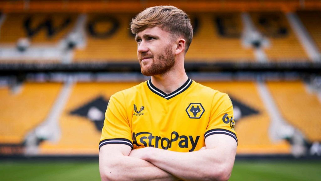 Man City midfielder Tommy Doyle completes £5m transfer to Wolves  