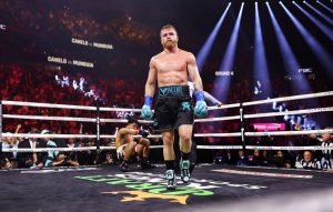 Canelo Alvarez defeats Munguia, remains uncertain on Benavidez's clash  