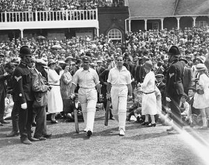 जॉन हॉब्स: क्रिकेट का वो खिलाड़ी जिसने 199 शतकों का शानदार रिकॉर्ड बनाया  