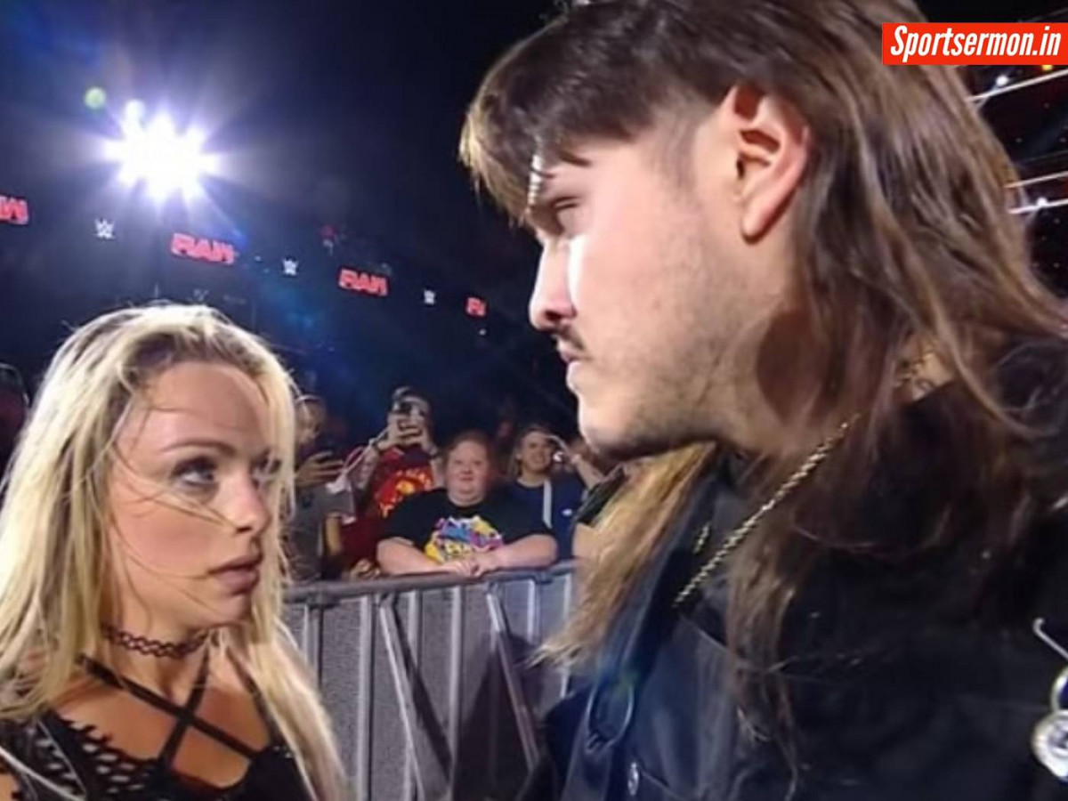 Liv Morgan surprises Dominik Mysterio with a kiss on Raw  