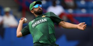 Haris Rauf Involved in Heated Altercation with Fans, PCB Considers Legal Action  