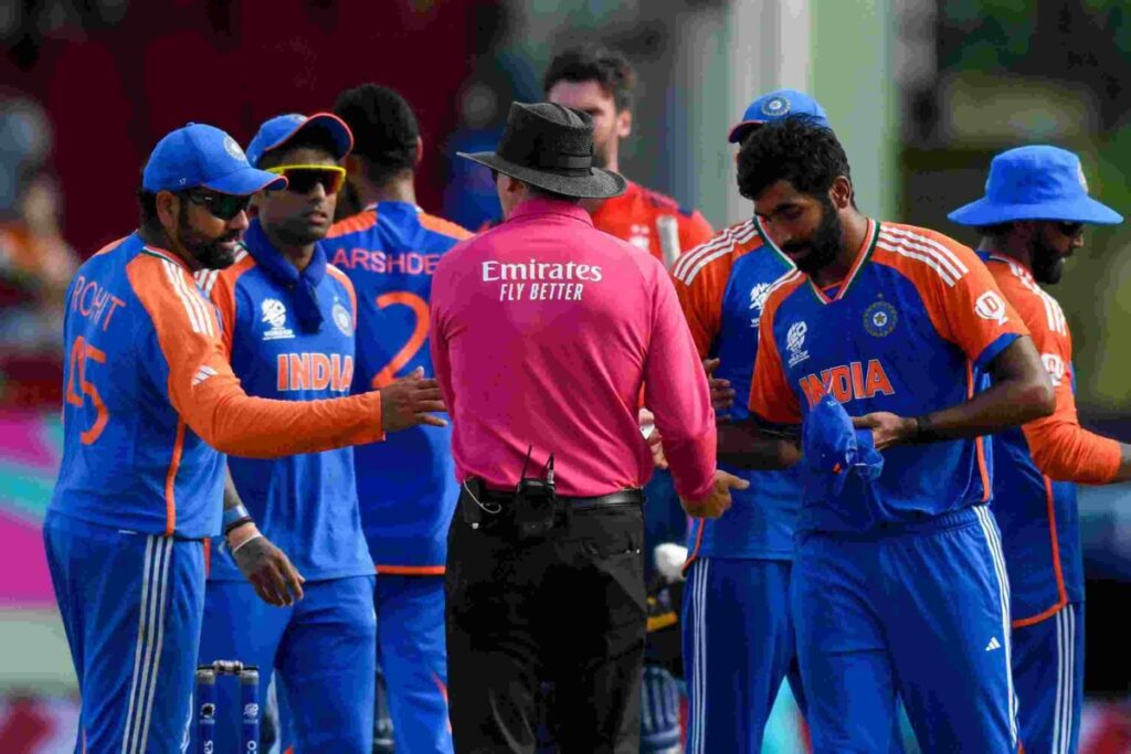 रोहित और स्पिनर्स का दबदबा, Eng को हराकर Ind ने T20 WC 2024 Final में की एंट्री  