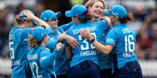 England Seal Series Sweep Over New Zealand with Thrilling Chase  