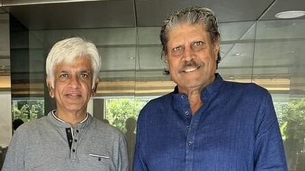 क्रिकेट विश्व कप विजेता अर्जुन रणतुंगा और कपिल देव दोनो आए एक साथ नजर  