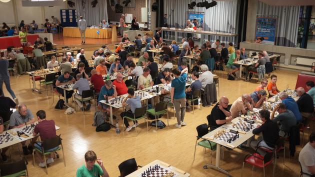 Dutch Player Kicked Out Of Tournament After Phone Found Hidden In Sock   Dutch Player Kicked Out Of Tournament After Phone Found Hidden In Sock