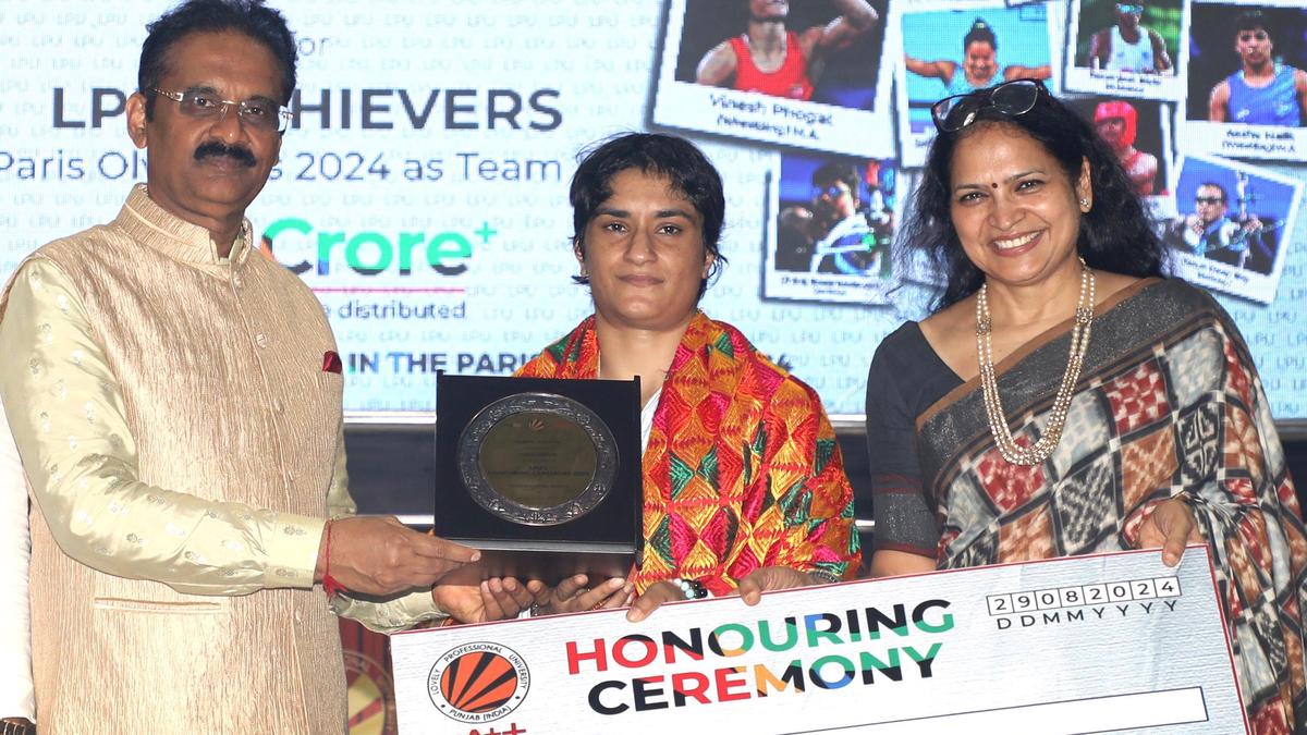 Indian sports wrap, August 30: Vinesh Phogat gets cash award at par with Neeraj Chopra  
