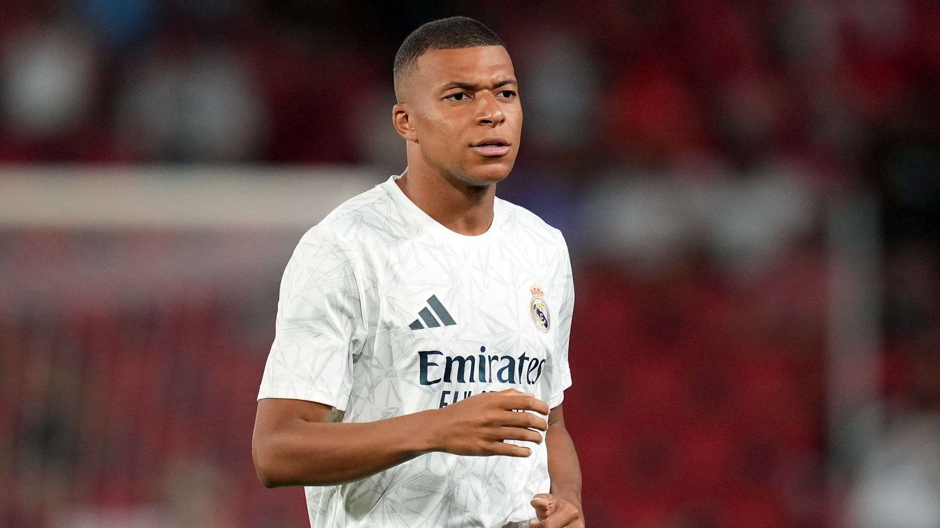 Mbappe's Twitter account hacked in chaotic spree  