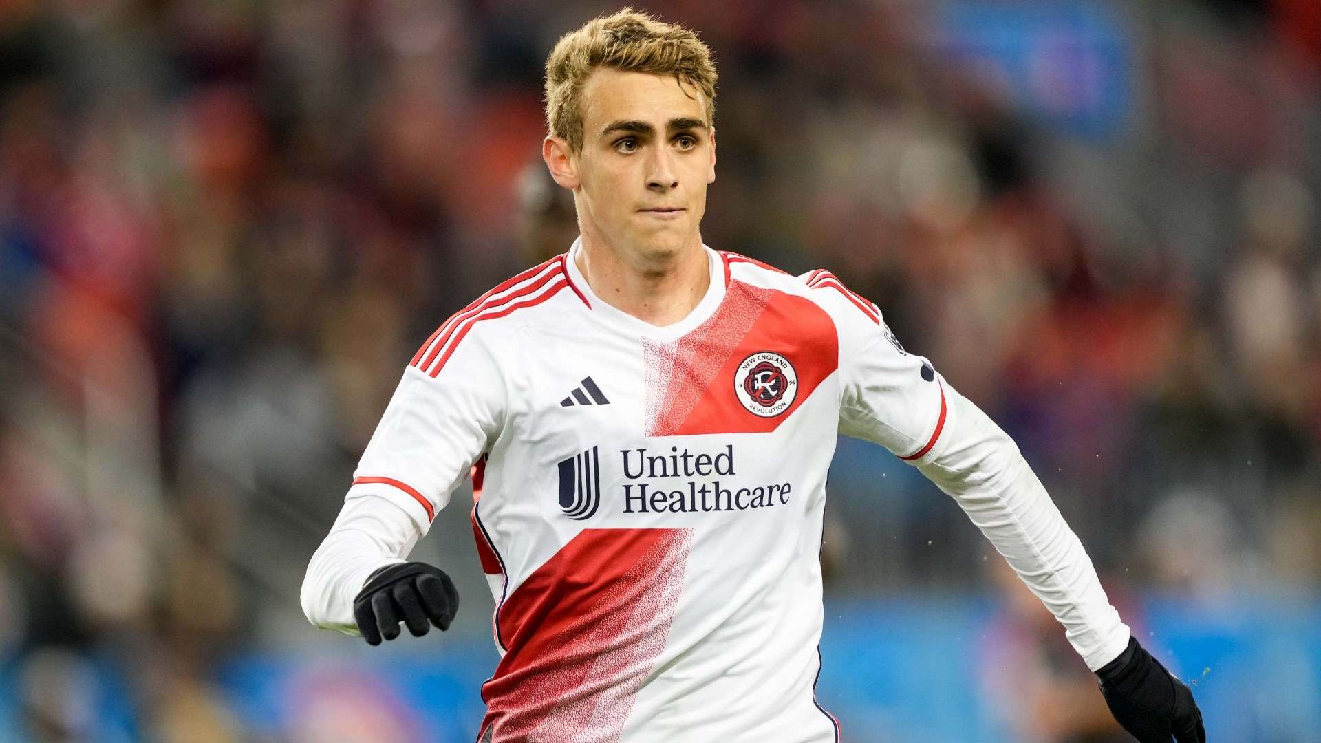 Southampton finalizing loan deal for Revolution's Noel Buck  