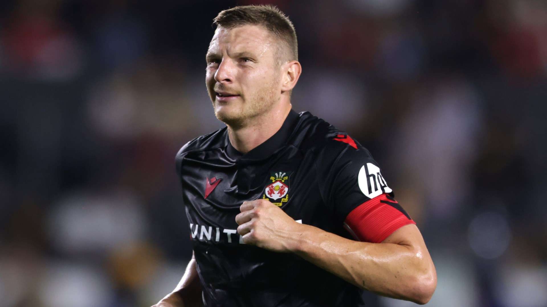 Mullin's message to Wrexham replacement after opening-day win  