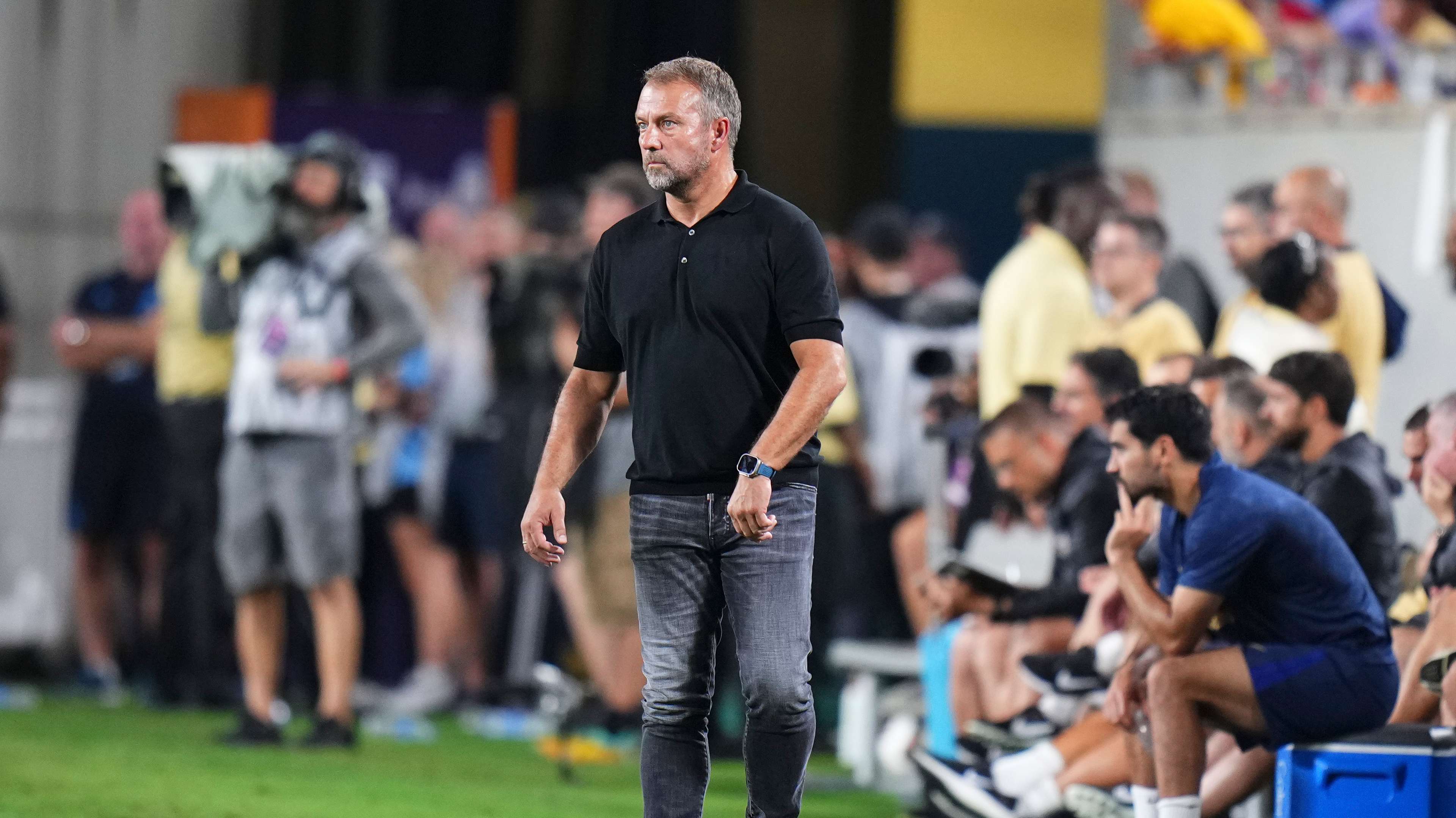 Williams alternative? Barca eye shock move for Bayern winger  