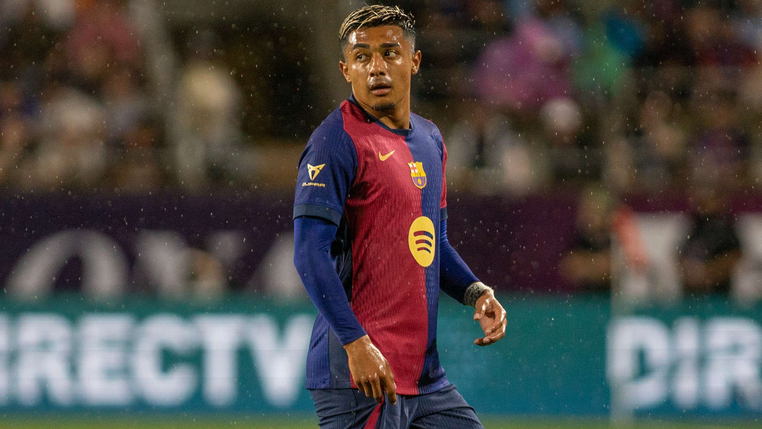 Ex-USA man Araujo in talks over swift €10m Barcelona exit  