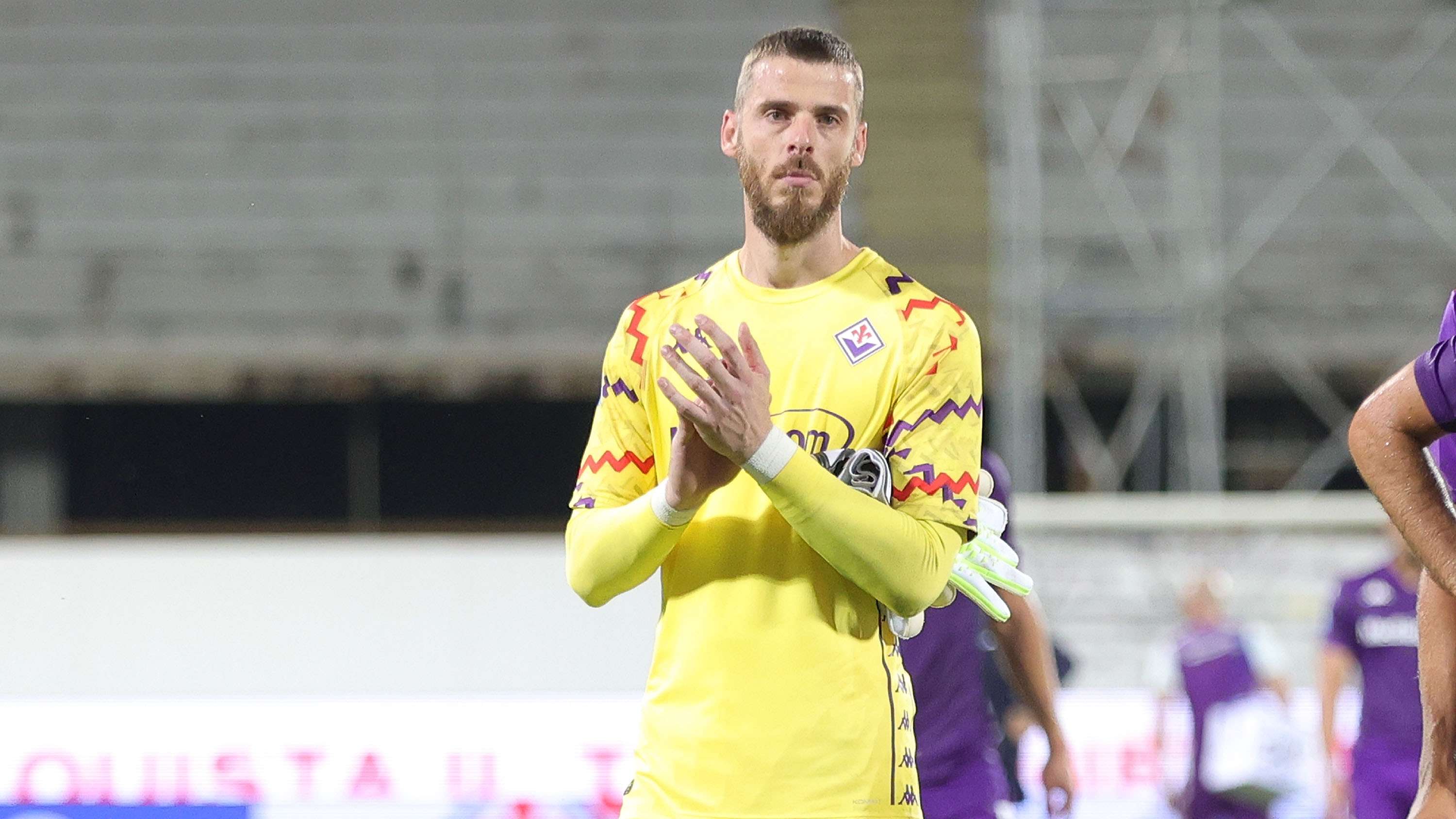 De Gea reacts to emotional return after Fiorentina debut  