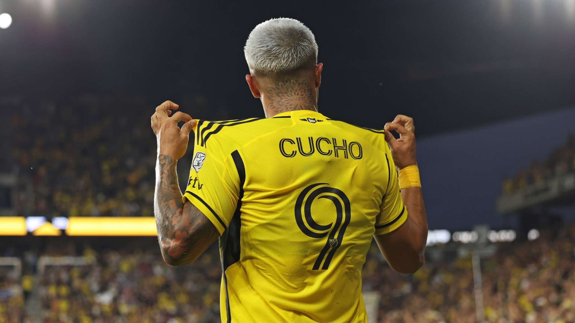 Cucho hero as Crew down LAFC, 3-1, in Leagues Cup final  